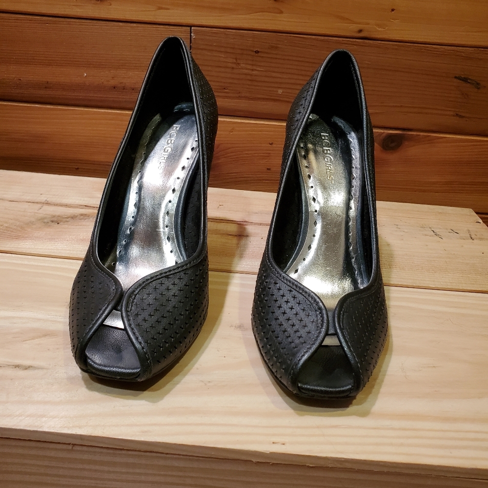 BCBG Black Shoes 7.5